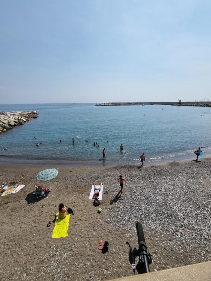 Albergo Stella Di Mare Lavagna Exterior foto