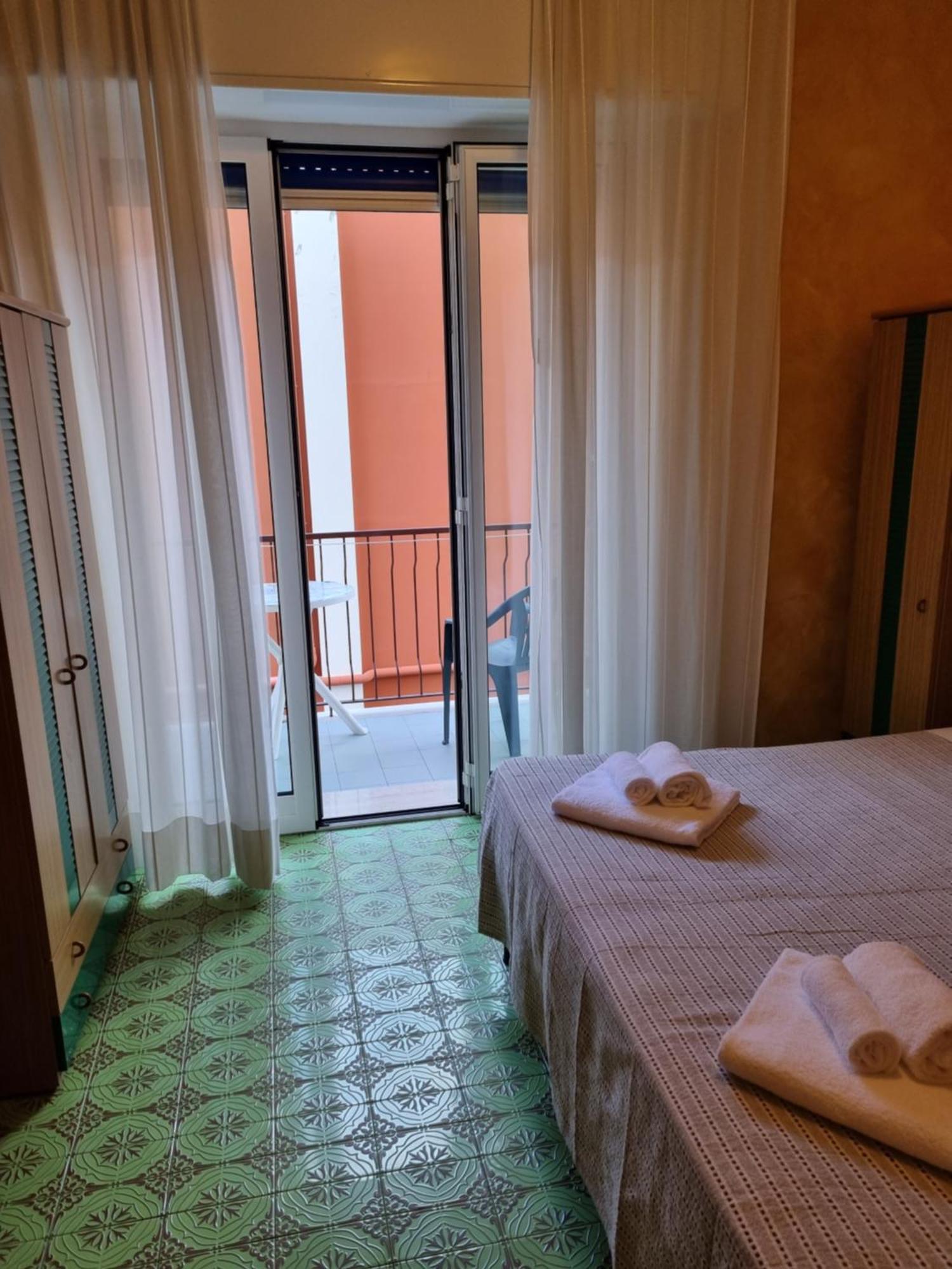 Albergo Stella Di Mare Lavagna Exterior foto